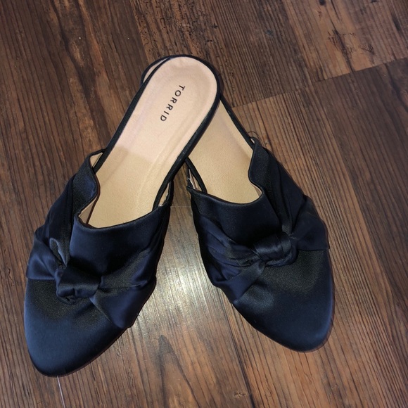 size 12w flats